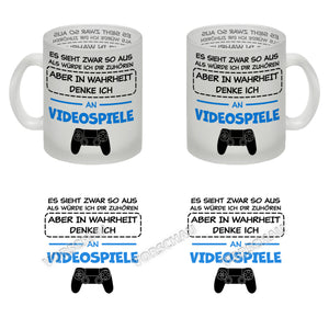 In Wahrheit denke ich an Alpakas Kaffeebecher