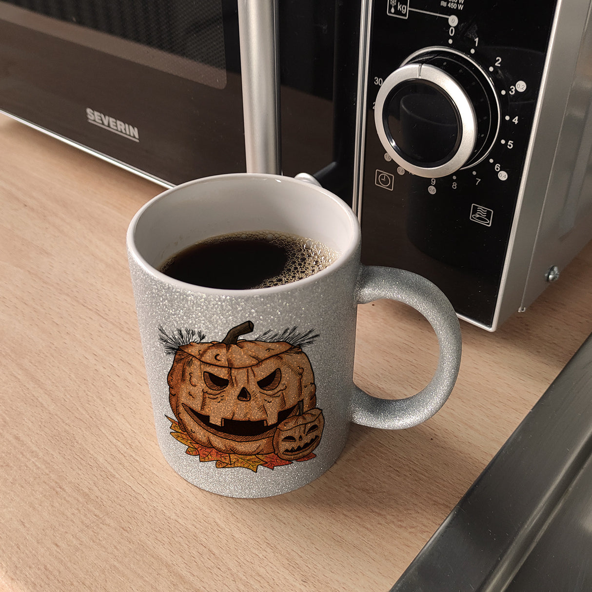 Herbstlicher Kürbiskopf Kaffeebecher