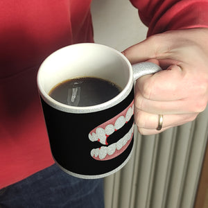 Vampirgebiss Horror Kaffeebecher für Halloween