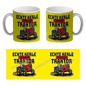 Echte Kerle fahren Traktor Kaffeebecher in braun