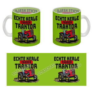 Echte Kerle fahren Traktor Kaffeebecher in braun