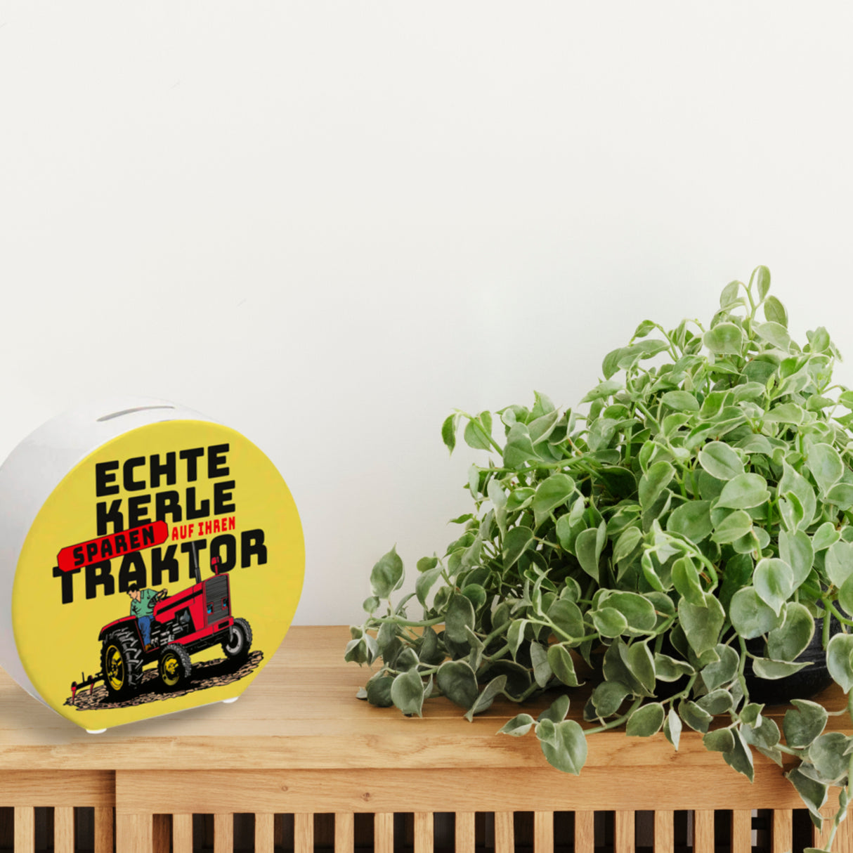 Echte Kerle sparen auf ihren Traktor Spardose für Landwirte