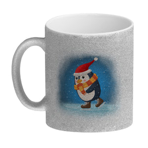 Pinguin mit Weihnachtsmütze und Schlittschuhen Kaffeebecher