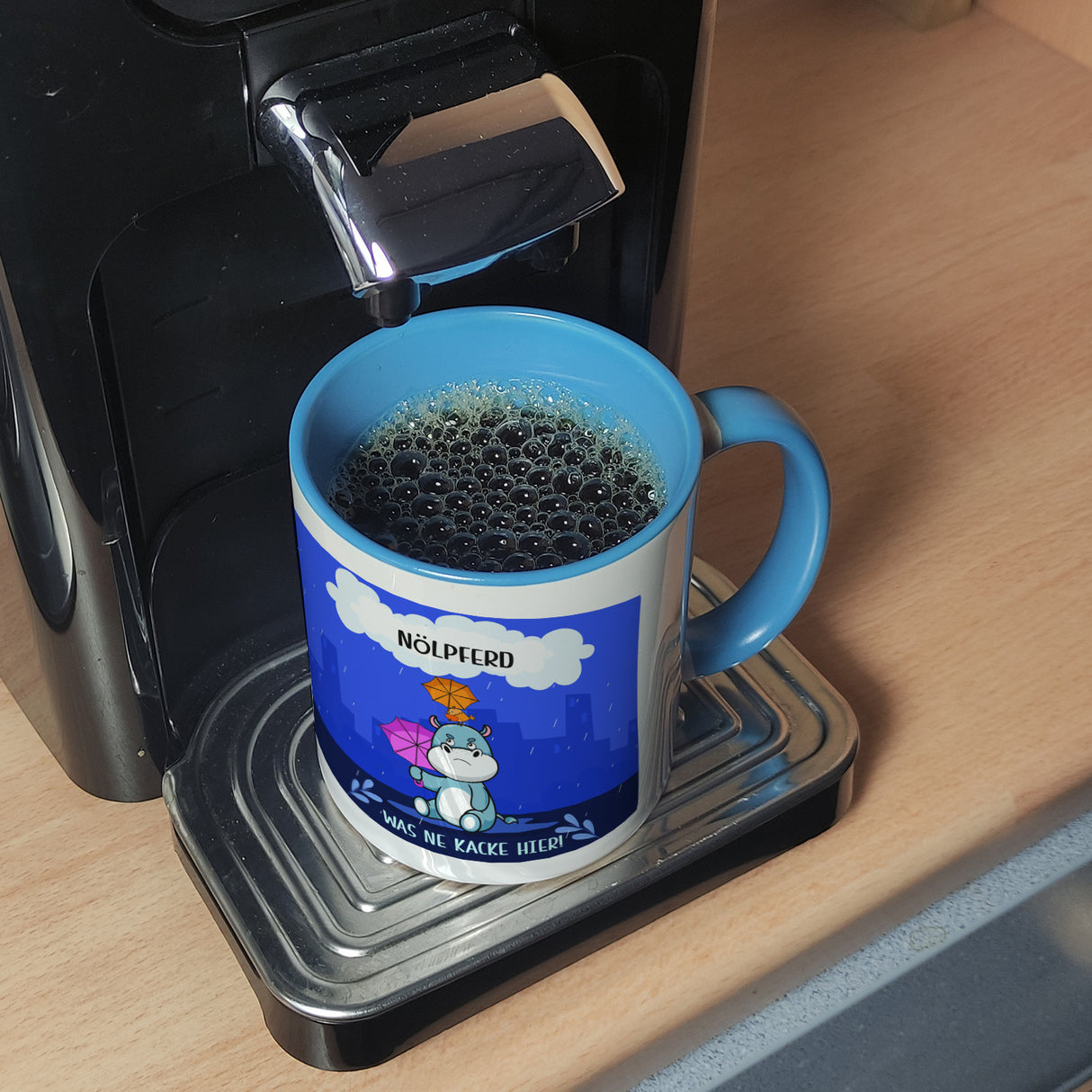 Nilpferd Kaffeebecher mit Spruch Nölpferd Was ne Kacke hier!