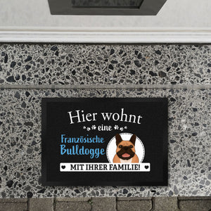 Hier wohnt ein Golden Retriever mit seiner Familie Fußmatte