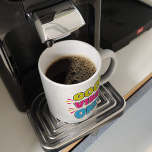 Good Vibes Only Kaffeebecher mit Spruch für Arbeitskollegen