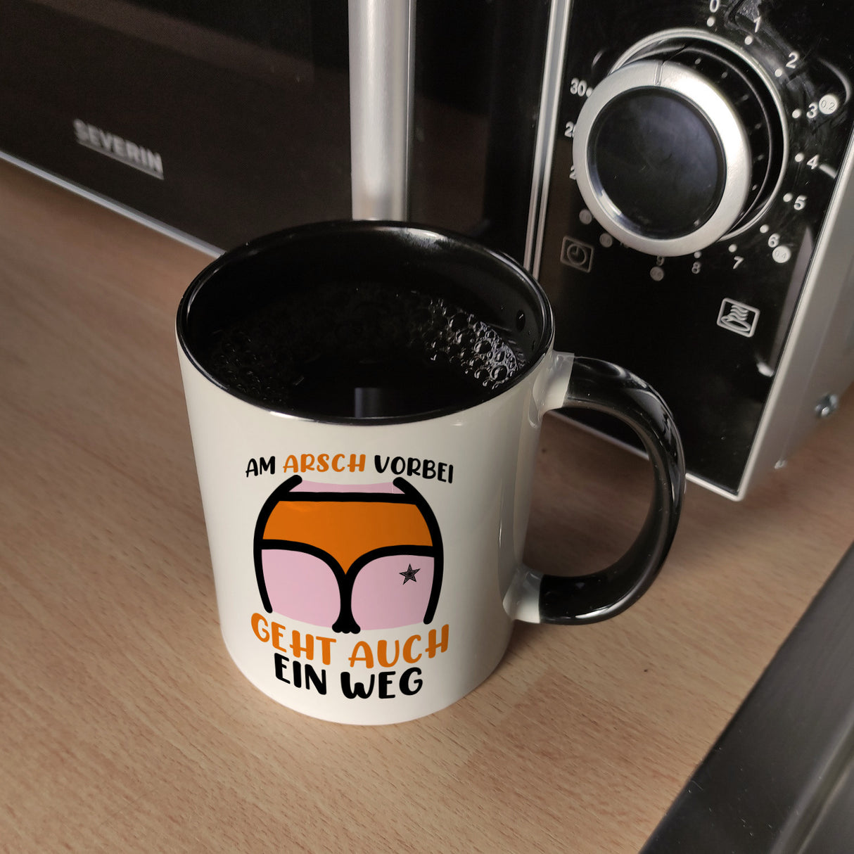 Hintern Kaffeebecher mit Spruch Am Arsch vorbei geht auch ein Weg