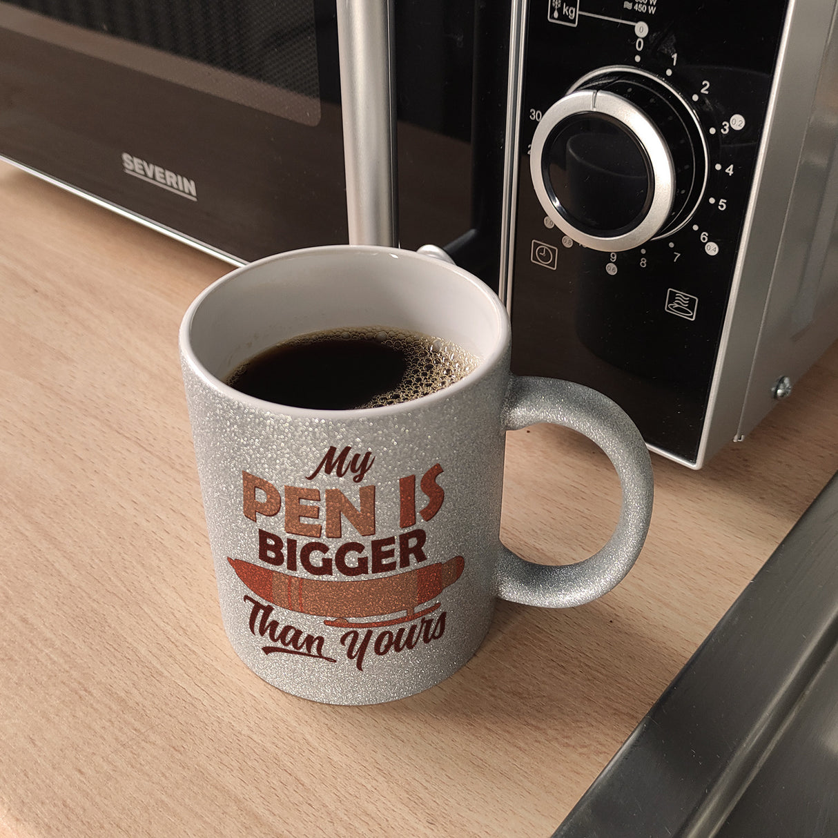 Penis Kaffeebecher mit Spruch My Pen is bigger than yours