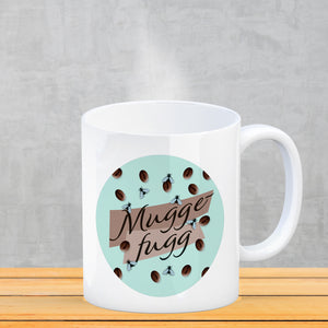 Muggefugg Malzkaffee Kaffeebecher mit Kaffeebohnen und Fliegen blau