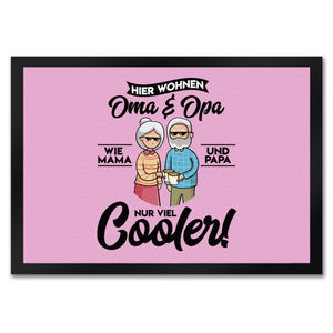 Hier wohnen Oma & Opa Fußmatte in 35x50 cm für deine Großeltern