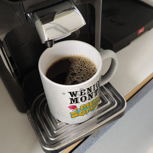 Weniger Montag, mehr Sommer Kaffeebecher
