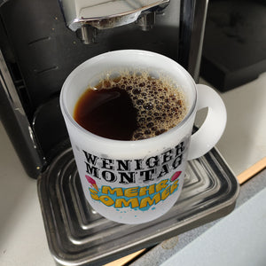 Weniger Montag, mehr Sommer Kaffeebecher