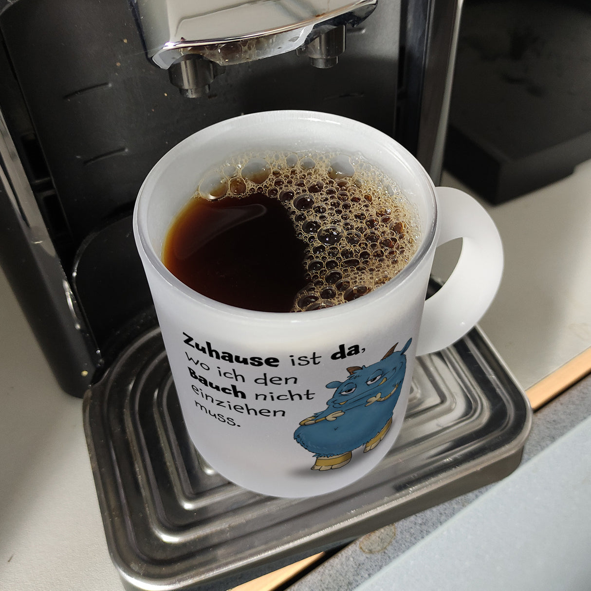 Freches Monster Kaffeebecher mit lustigem Spruch