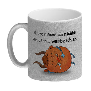 Freches Monster in orange Kaffeebecher mit lustigem Spruch