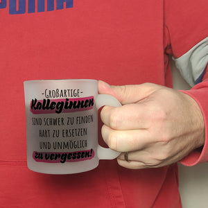 Großartige Kolleginnen sind schwer zu finden Kaffeebecher