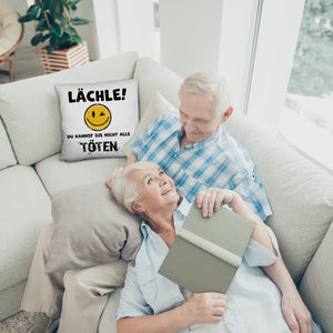 Emoticon Kissen mit Spruch - Lächle du kannst sie nicht alle töten