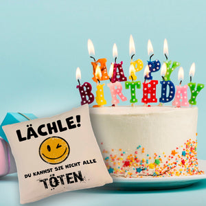 Emoticon Kissen mit Spruch - Lächle du kannst sie nicht alle töten