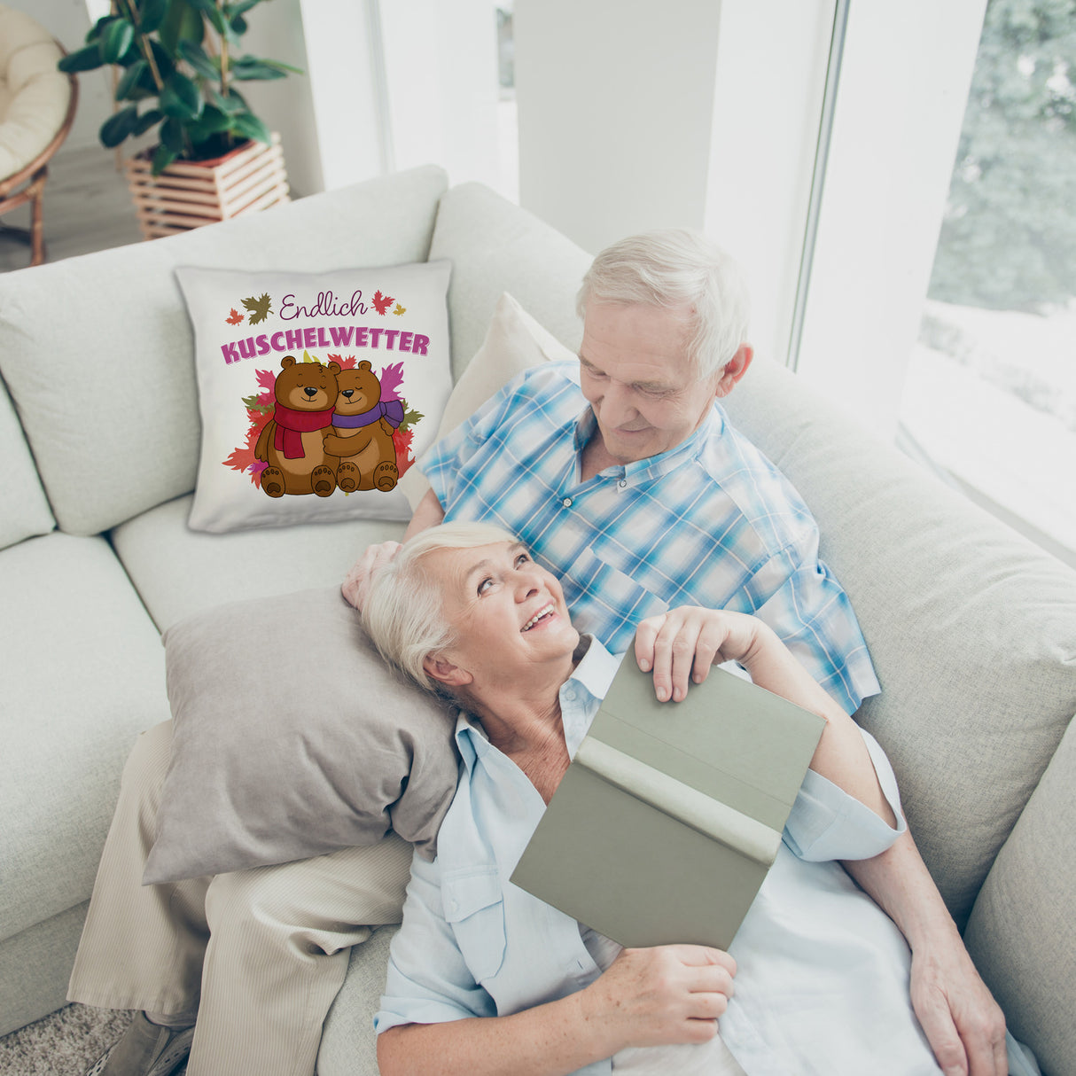 Endlich Kuschelwetter herbstliches Kissen mit Bärenpaar