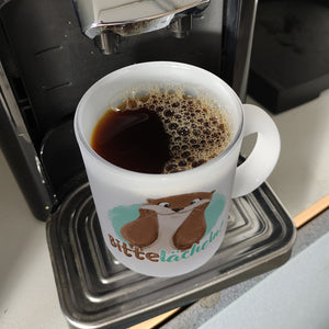 Lachender Otter Kaffeebecher mit Spruch Bitte lächeln