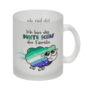 Das bunte Schaf der Familie in Pride-Farben Kaffeebecher mit Spruch