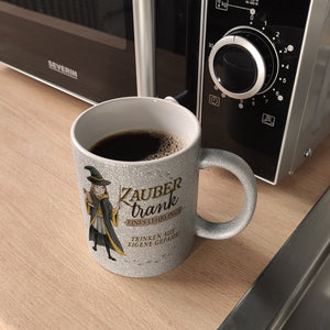 Zaubertrank Kaffeebecher mit Zauberschülerin