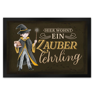 Zauberlehrling Fußmatte in 35x50 cm mit Zauberschüler mit dunklem Hintergrund