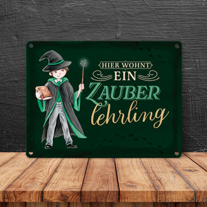 Zauberschüler Metallschild in 15x20 cm mit dunklem Hintergrund und Spruch