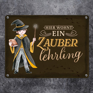 Zauberschüler Metallschild in 15x20 cm mit dunklem Hintergrund und Spruch