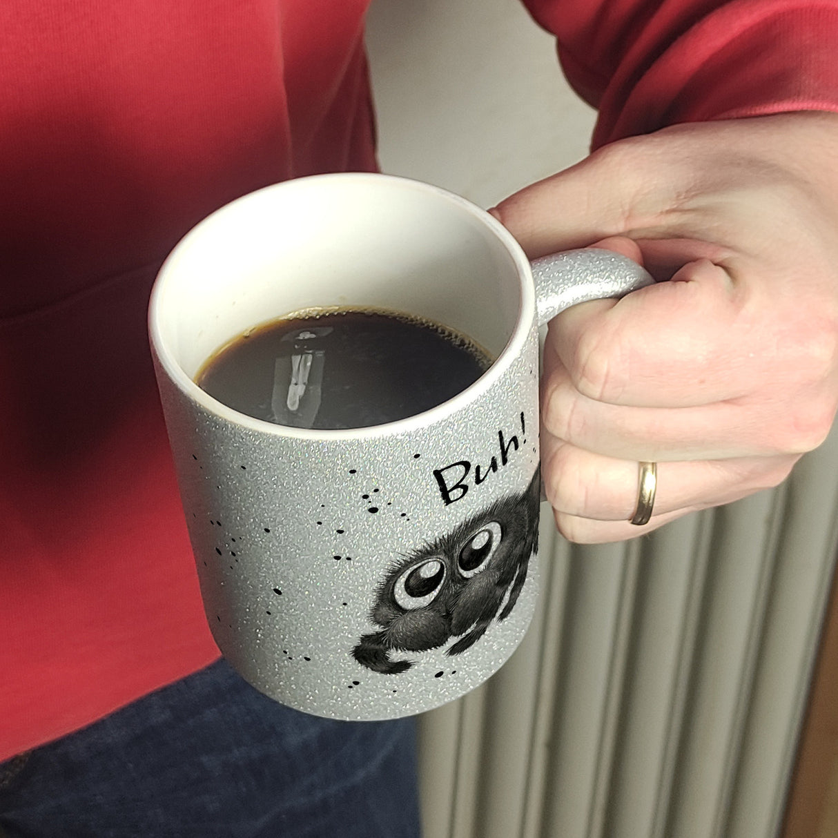 Buh! Flauschige Spinne Kaffeebecher