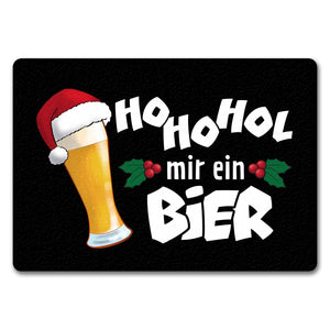 Bier mit Weihnachtsmütze Fußmatte in 35x50 cm mit Spruch HoHoHol mir ein Bier