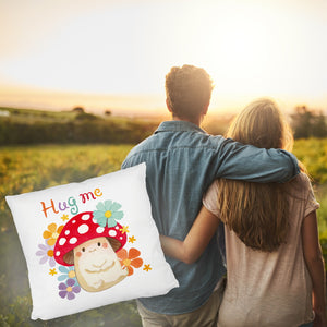 Hug me Kissen mit Fliegenpilz und Blumen