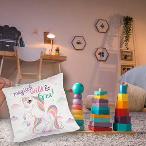 Einhorn Kissen mit Spruch Magisch wild und frei