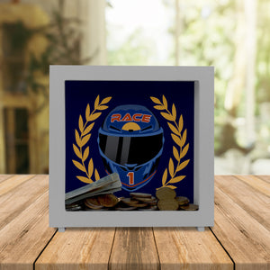 Motorsport-Helm Spardose mit Siegerkranz