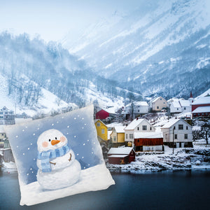 Schneemann im Wintersturm Kissen