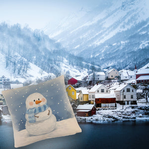 Schneemann im Wintersturm Kissen