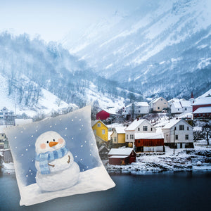 Schneemann im Wintersturm Kissen