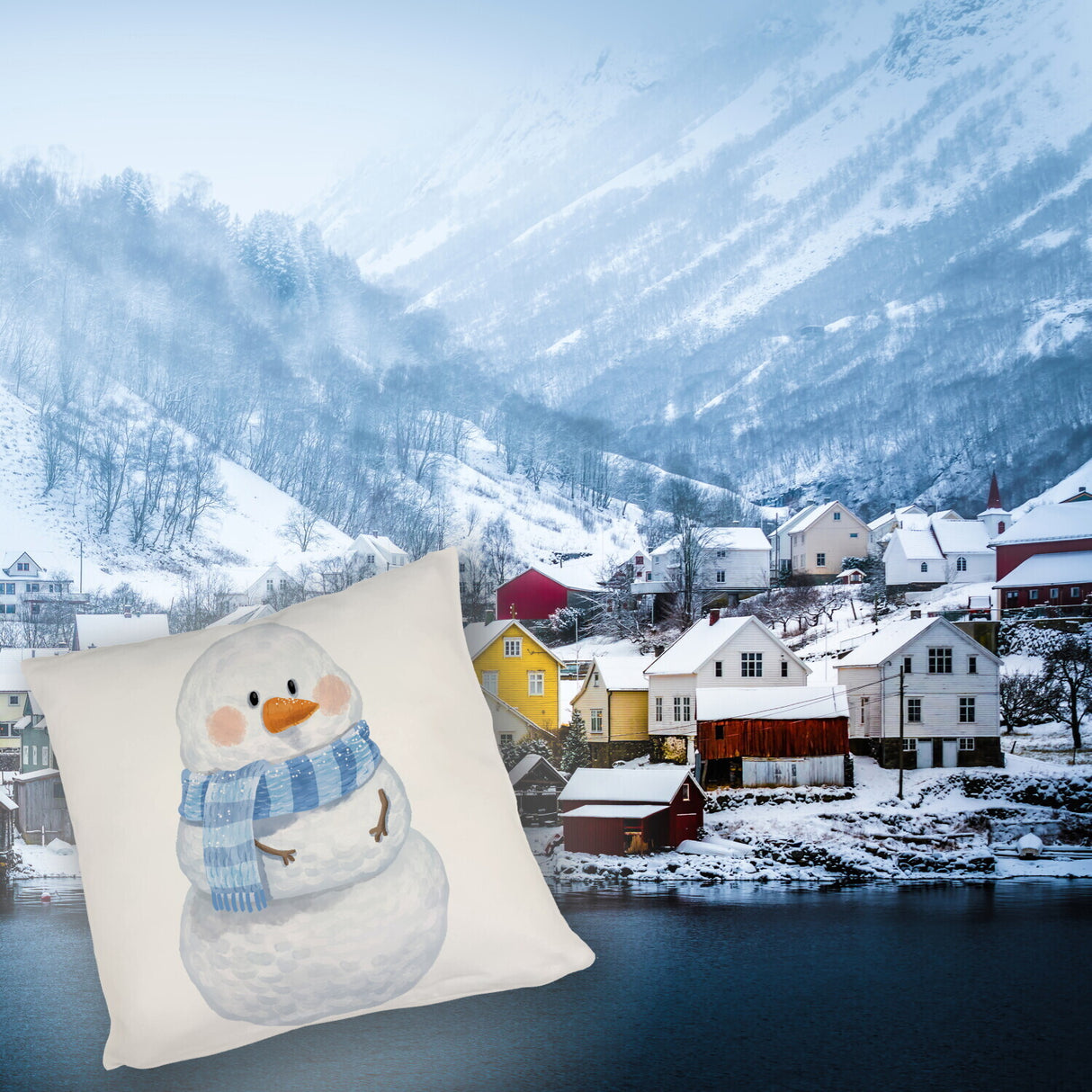 Schneemann im Wintersturm Kissen