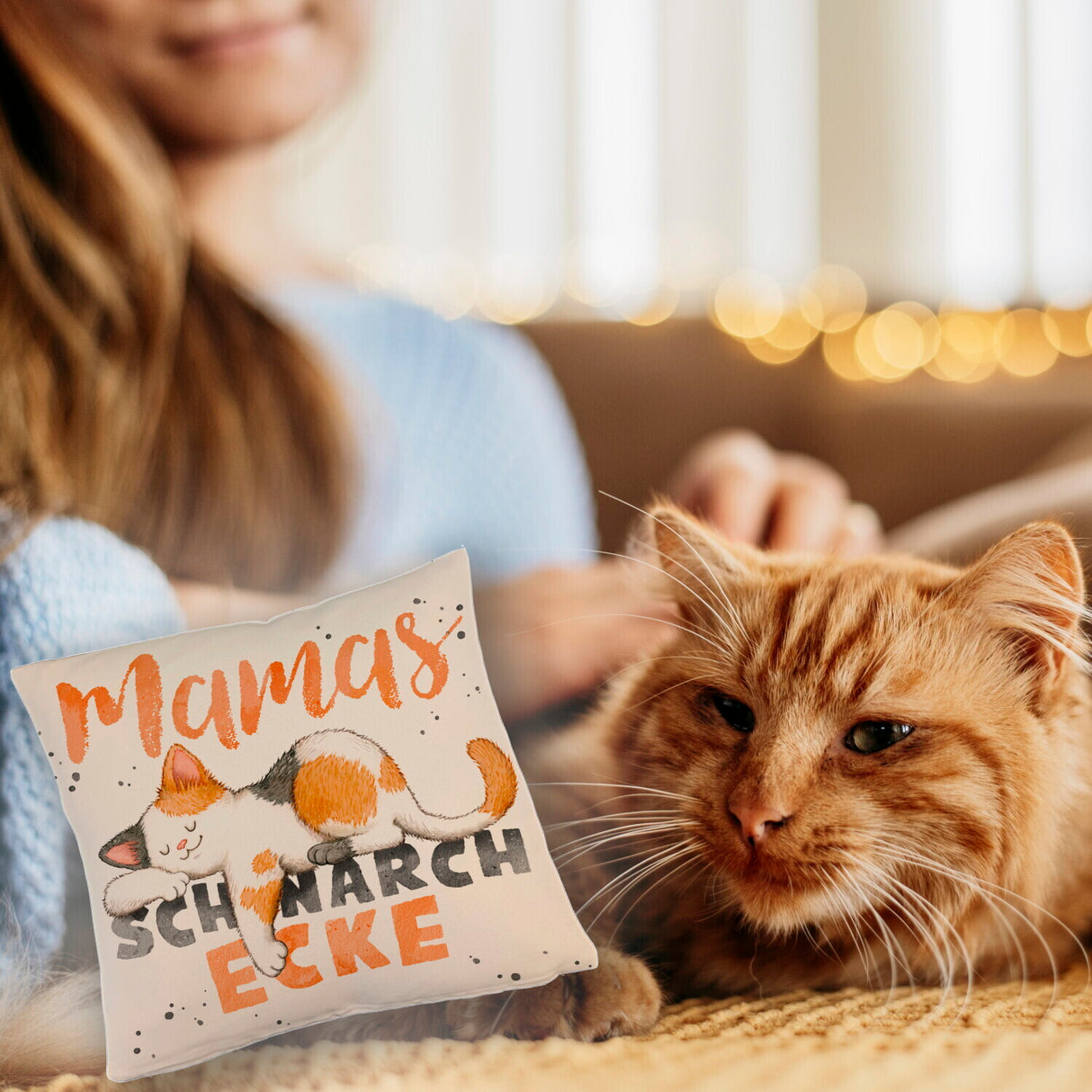 Orange Katze Kissen mit Spruch Mamas Schnarchecke