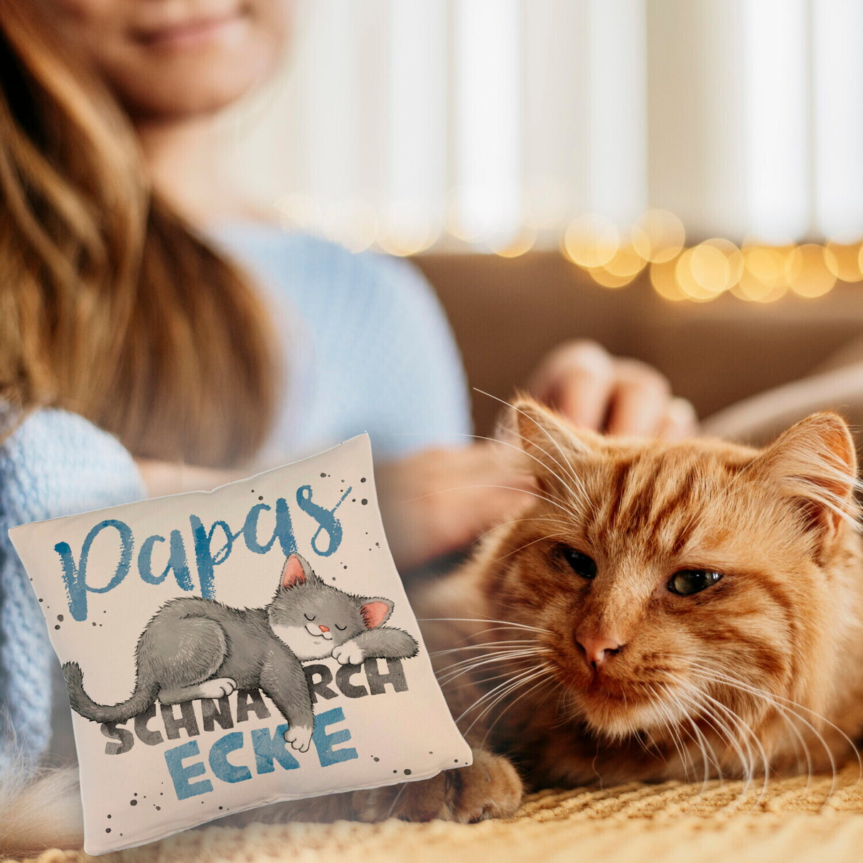 Orange Katze Kissen mit Spruch Mamas Schnarchecke