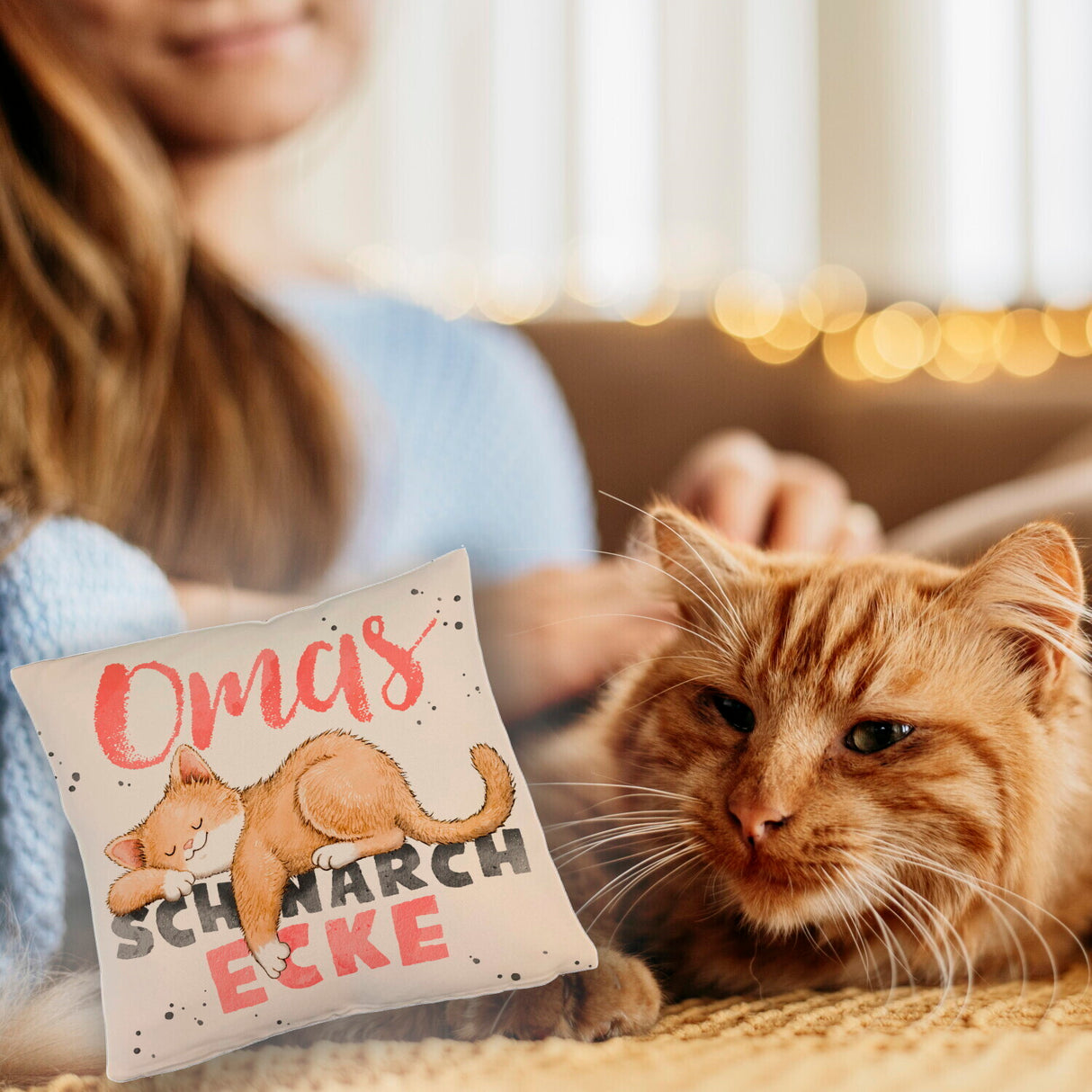 Orange Katze Kissen mit Spruch Mamas Schnarchecke