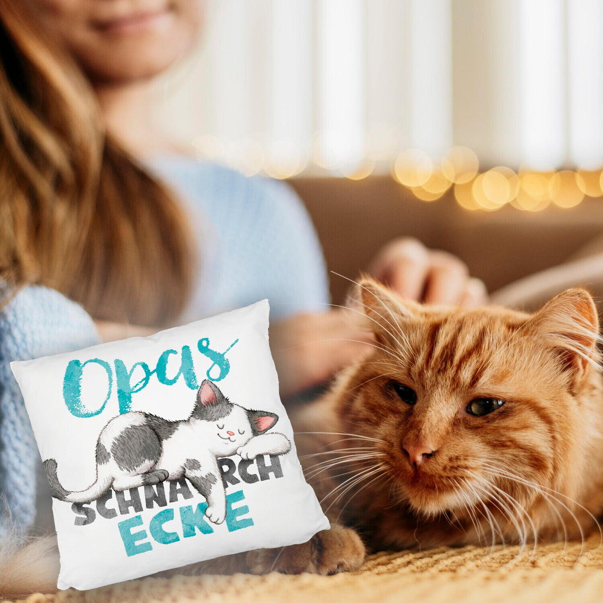 Orange Katze Kissen mit Spruch Mamas Schnarchecke
