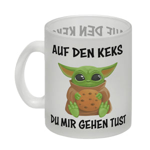 Baby-Alien Kaffeebecher mit Spruch Auf den Keks du mir gehen tust