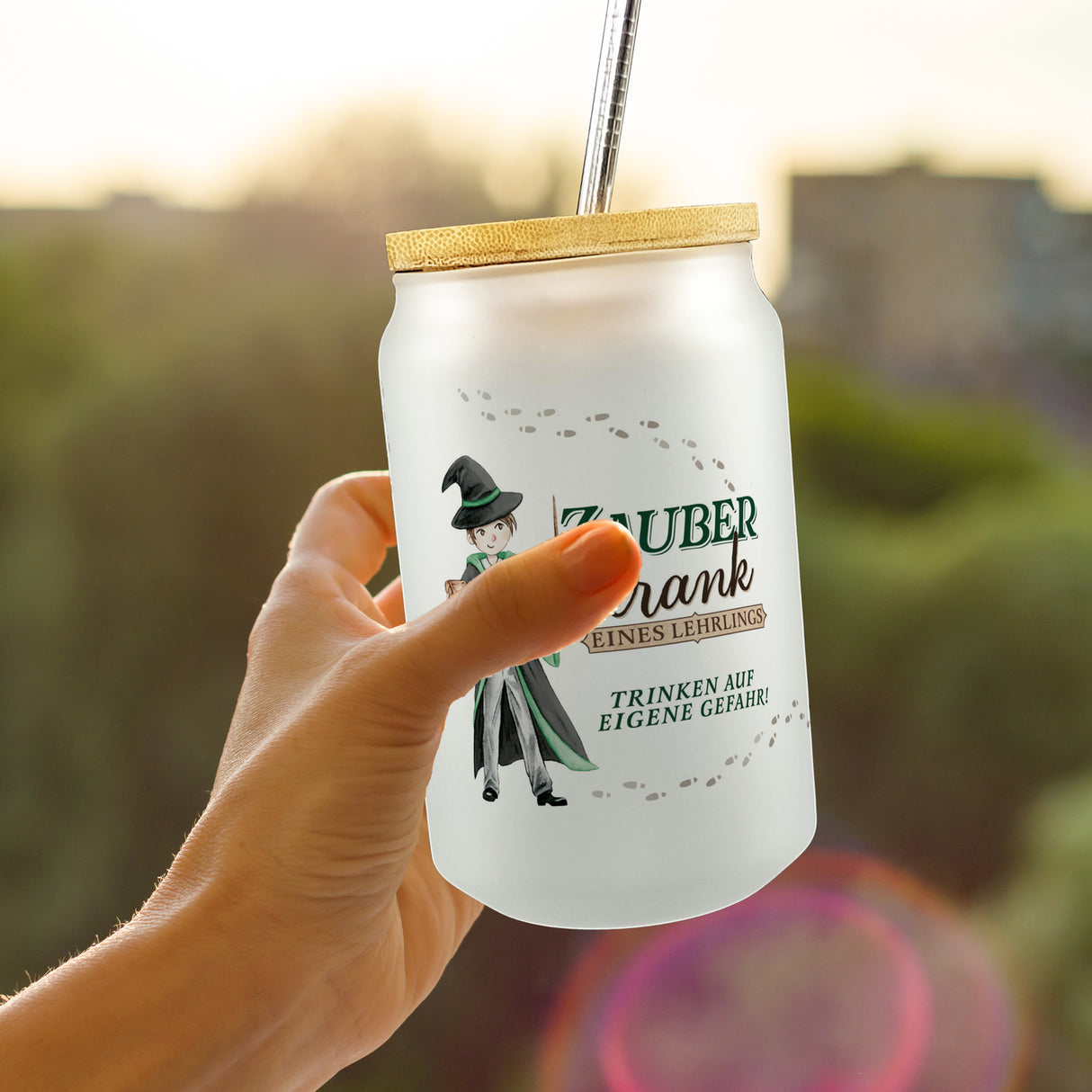 Zaubertrank Trinkglas mit Bambusdeckel mit Zauberschüler