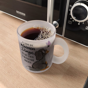 Hund Kaffeebecher mit Spruch Die kleinen Dinge machen das Leben so wunderbar