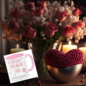 Herzen Kaffeebecher mit Spruch Ich liebe dich mehr! Ende.