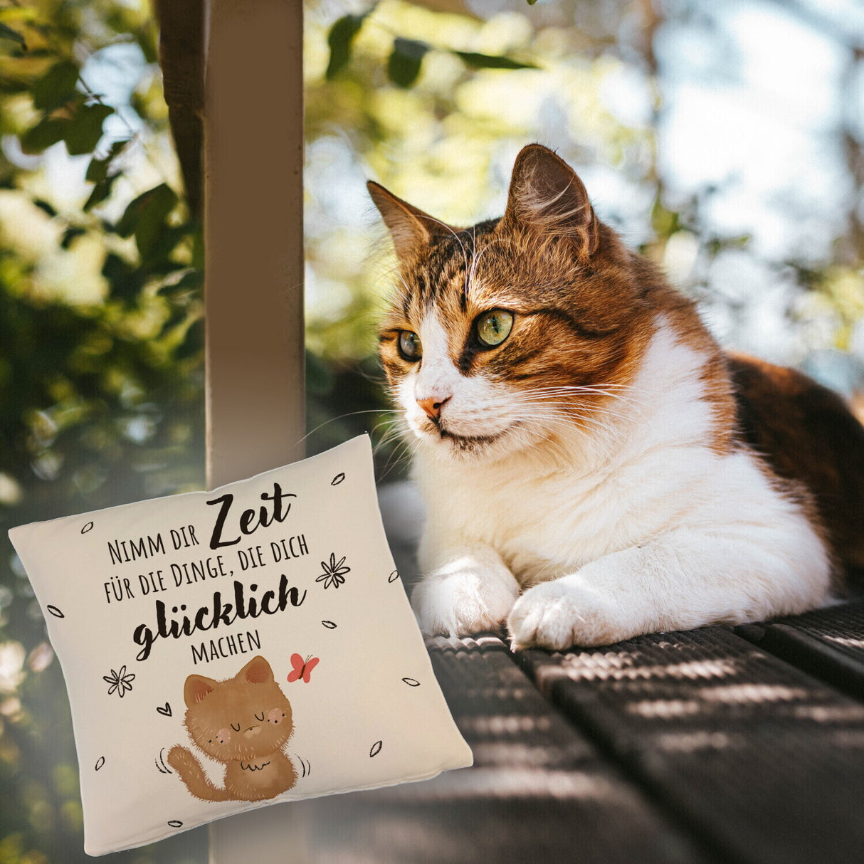 Katze Kissen mit Spruch Zeit für dein Glück nehmen