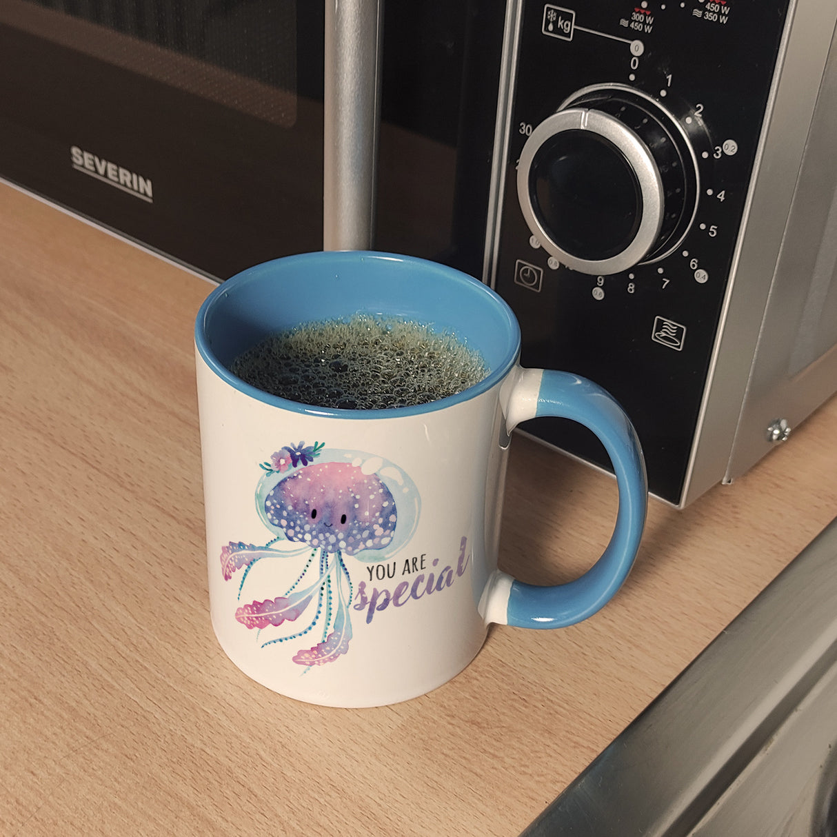 Qualle Kaffeebecher mit Spruch You are special