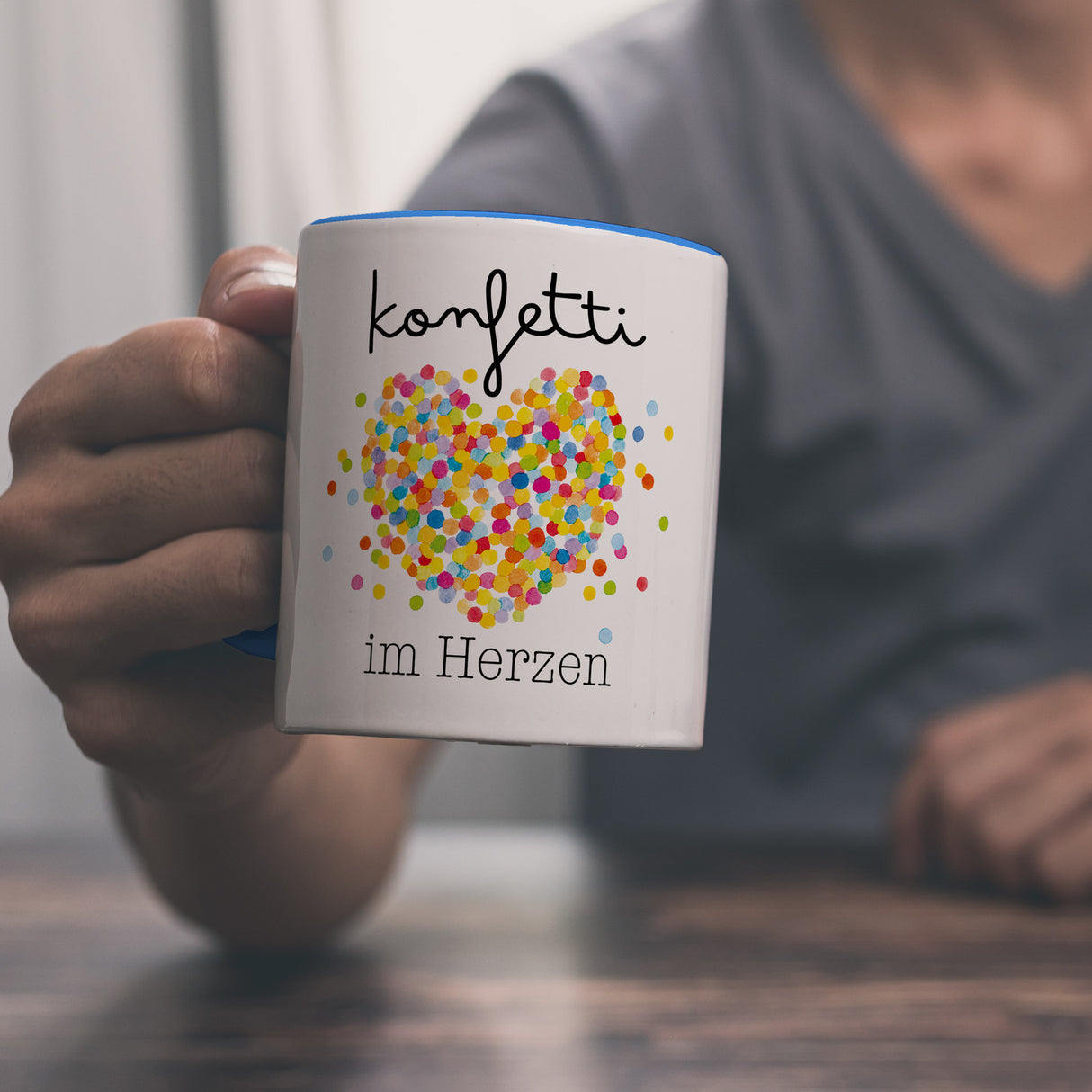 Konfetti im Herzen Karneval Geschenk Kaffeebecher