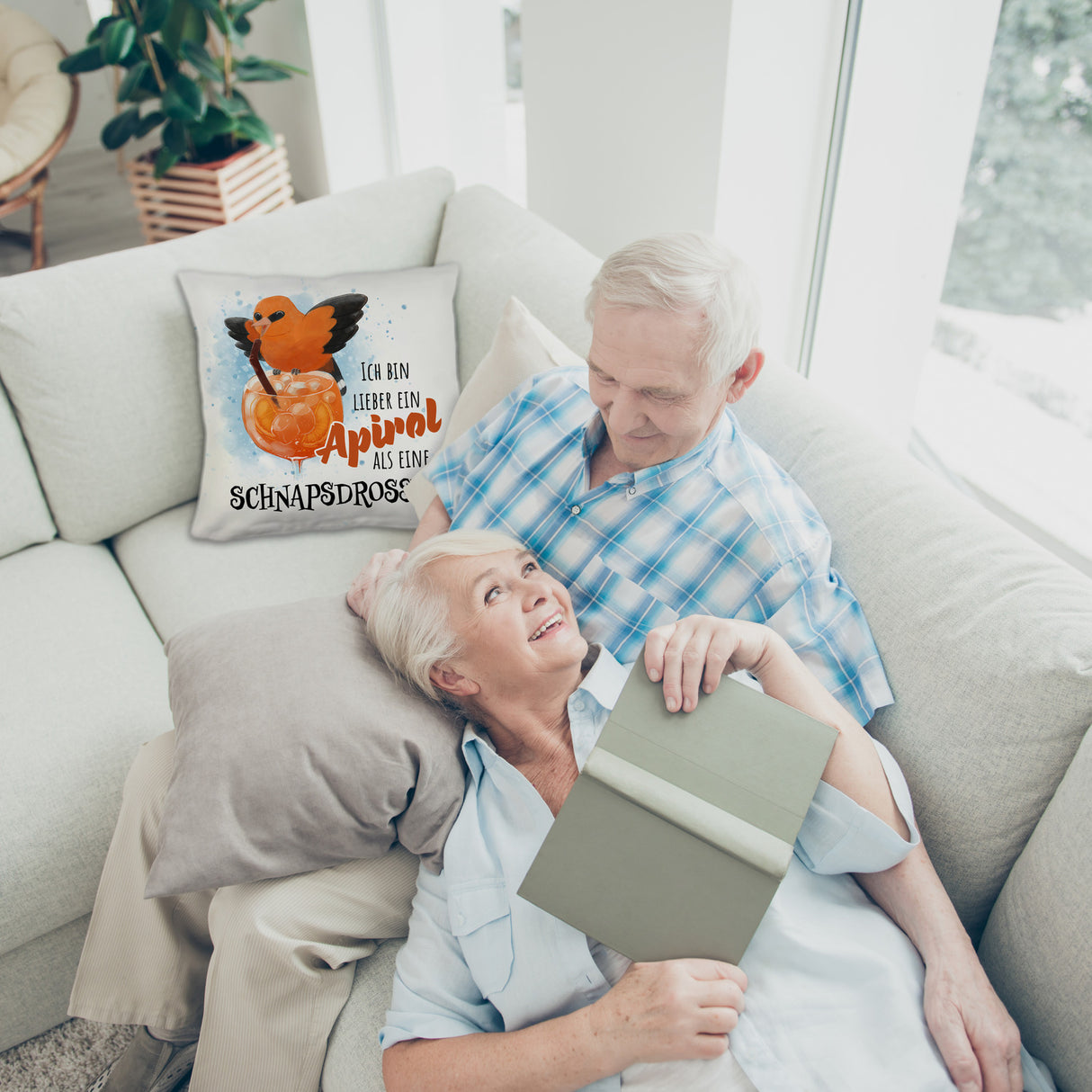 Cocktail Vogel Pirol Kissen mit Spruch Lieber Apirol als Schnapsdrossel