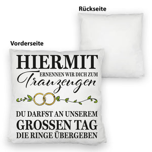 Trauzeuge mit Ringübergabe Kissen